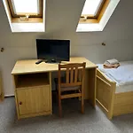 Casa de hóspedes Monteurzimmervermietung Zu Den Zwei Linden Eggersdorf