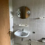 Monteurzimmervermietung Zu Den Zwei Linden Eggersdorf Eggersdorf (Salzland)