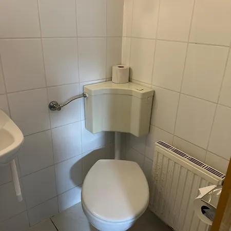 Casa de hóspedes Monteurzimmervermietung Zu Den Zwei Linden Eggersdorf 3*