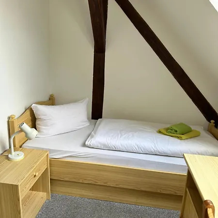 Monteurzimmervermietung Zu Den Zwei Linden Eggersdorf Guest house 3*