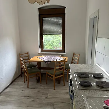 Monteurzimmervermietung Zu Den Zwei Linden Eggersdorf Pensionat